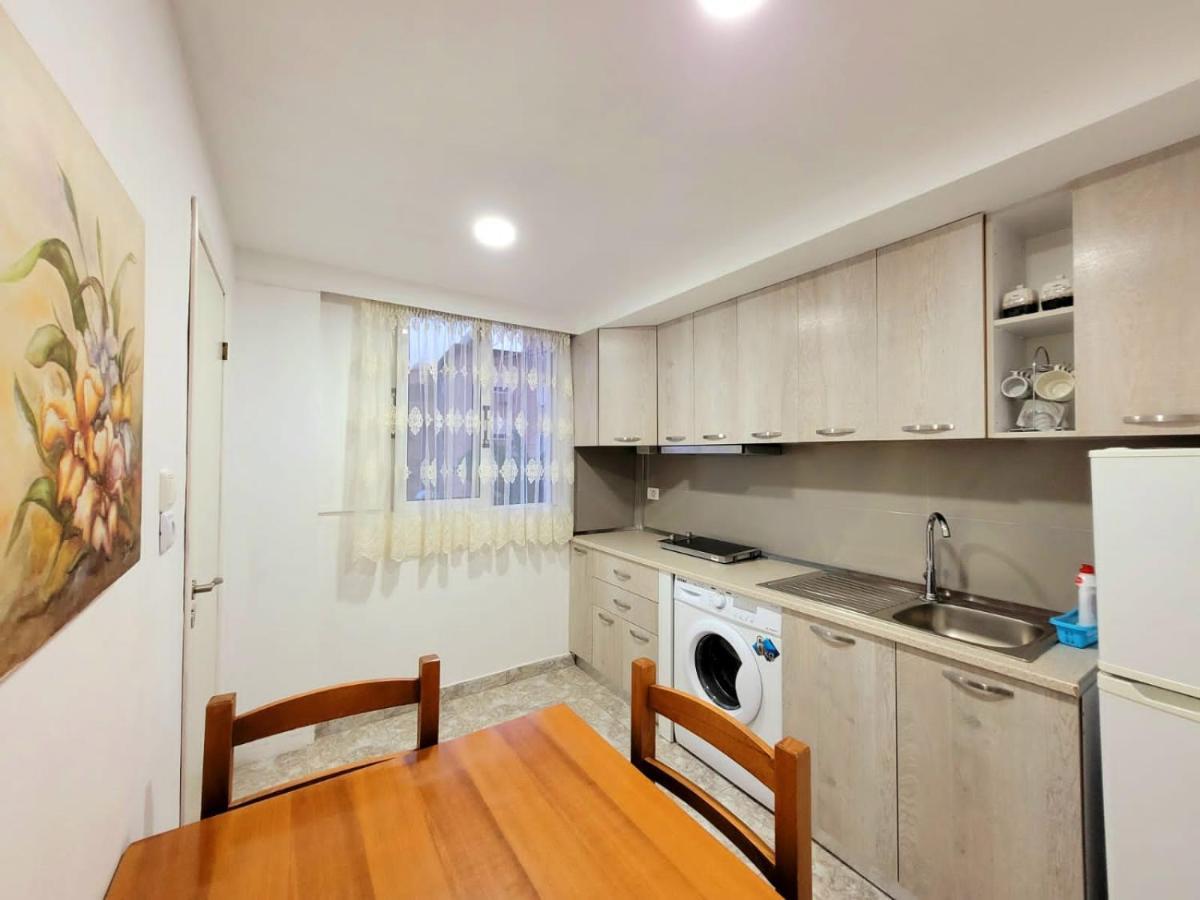 Anis Apartments Saranda Extérieur photo