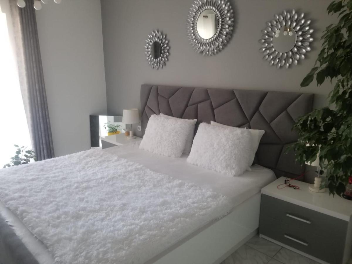 Anis Apartments Saranda Extérieur photo